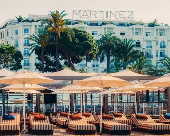 plage prive cannes hotel martinez