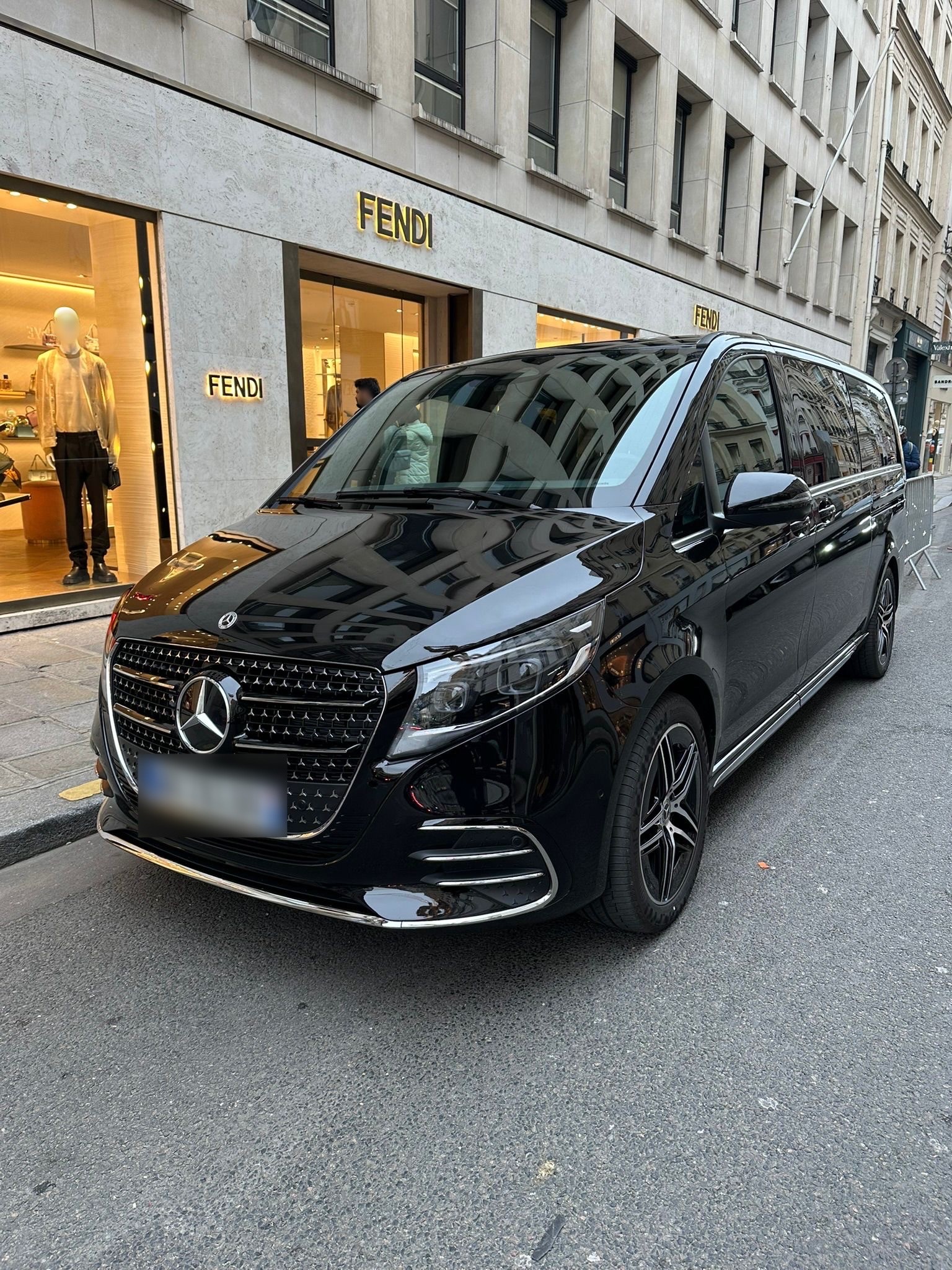 voiture avec chauffeur a cannes