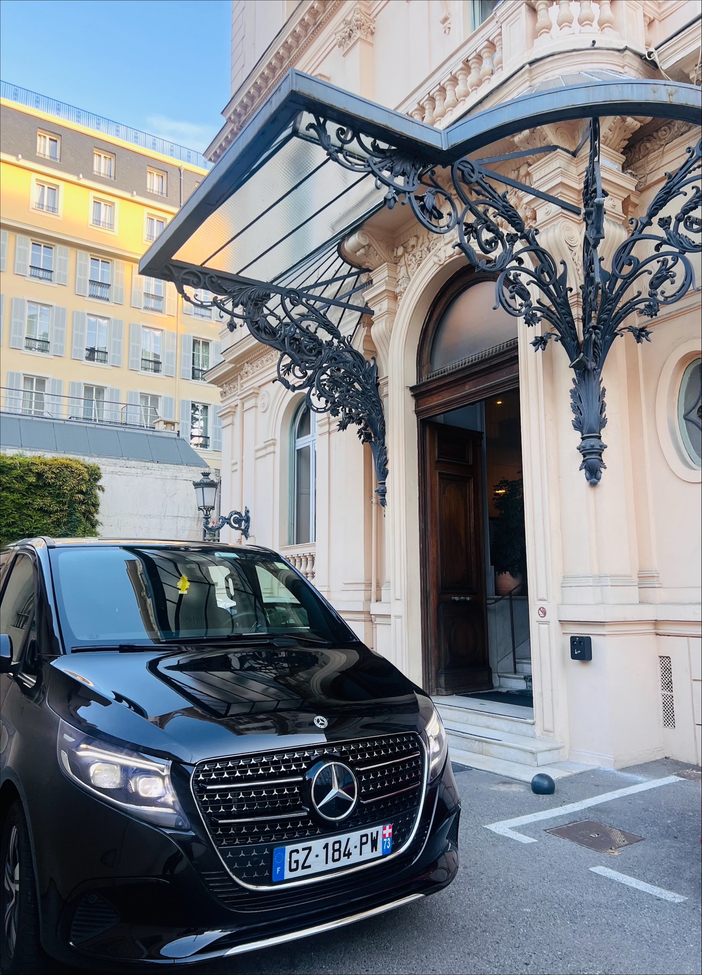 Conciergerie sur-mesure — service bilingue FR/EN